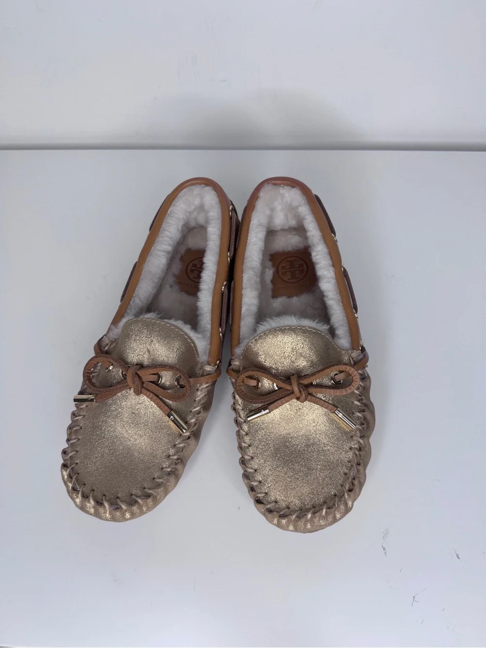Tory Burch Metallic Gold Faux-Fur Lined Moccasins Flats 7